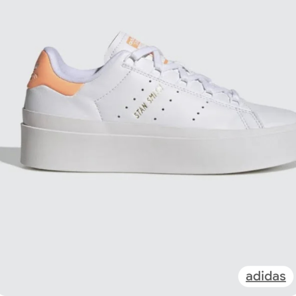Adidas Sneakers